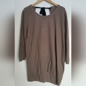 Aritzia T. Babaton Bailey open back sweater